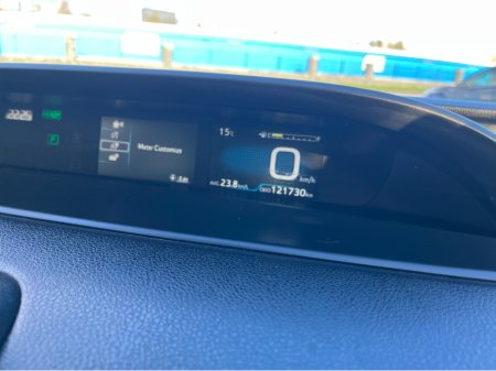 2020 Toyota Prius 1.8 HYBRID AUTOMATIC €16,950 thumbnail