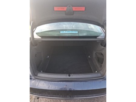 2018 Audi A4 LIMOUSINE 2.0 TDI 122 SE 4DR €17,950 thumbnail