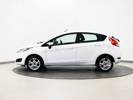 2013 Ford Fiesta *42* ZETEC 1.0 65PS M5 4DR MCA €7,990 thumbnail