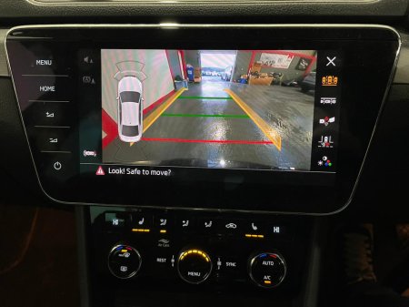 2018 Skoda Superb STYLE 2.0 TDI 150BHP 4DR €18,950 thumbnail