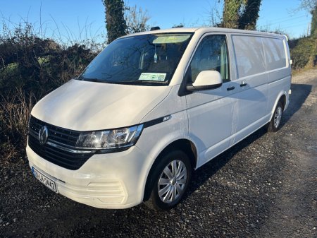 2021 Volkswagen Transporter  €16,998