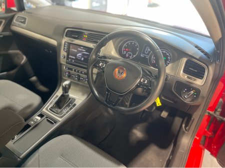 2014 Volkswagen Golf 1.2L Petrol Automatic €11,490 thumbnail