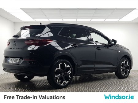 2024 Opel Grandland Grandland GS 1.2 Automatic €33,995