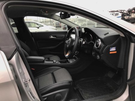 2018 Mercedes-Benz CLA Class COMING SOON / ONLY 22K KM / LIKE NEW