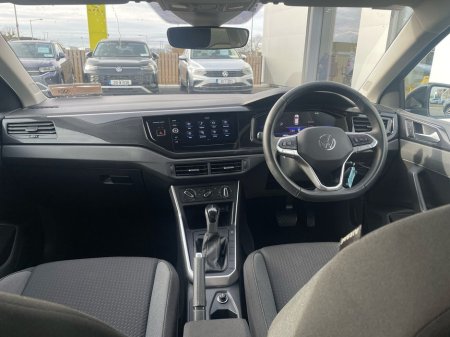 2025 Volkswagen Polo POLO EDITION 75 1.0TSI 95HP D7F €25,975 thumbnail