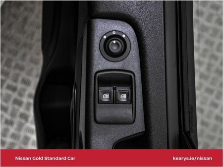 2021 Nissan NV300 LWB 120 XE - PRICE EXCLUDES VAT - €14,600 + VAT = €17,958 €14,600 thumbnail