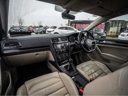 2017 Volkswagen Golf 2017 VW Golf 1.2tsi HIGHLINE/High spec/1yr warrant €16,888 thumbnail