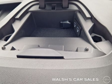 2025 Nissan Townstar SWB PAB VAN 6DR Auto €20,000 thumbnail