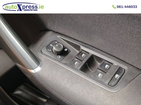 2019 Volkswagen Touran 2.0 TDI HIGH LINE 7 Seater, Automatic, Reversing camera €23,995 thumbnail