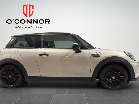 2021 MINI Cooper SE EL20 2DR Auto €17,888 thumbnail