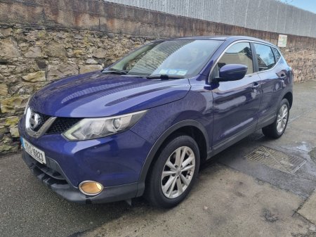 2017 Nissan Qashqai 1.5 DSL XE €8,950 thumbnail