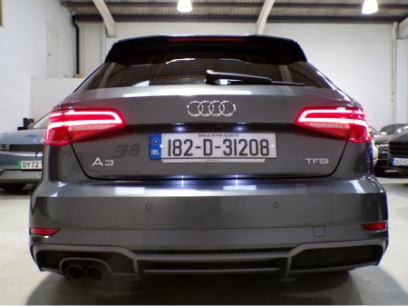 2018 Audi A3 Sportback S-LINE SPORTBACK*FACELIFT MODLE*AUTO*HEATED LEATHER ELECTRIC S-LINE SEATS*PARKING SENSORS WITH COLOUR CAMERA*ADAPTIVE CRUISE CONTROL*PADDLE SHIFT*FULL SAFETY PACK* €21,900 thumbnail
