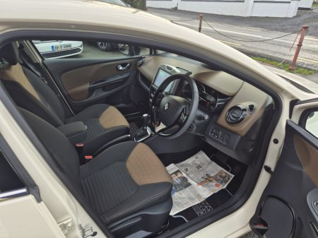 2016 Renault Clio ABA RH5F €10,950 thumbnail