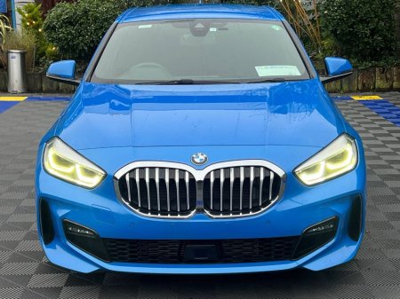 2020 BMW 1 Series 118D M-SPORT 2.0 AUTO // VERY LOW MILEAGE // SUEDE M-SPORT INTERIOR // REVERSE CAMERA // WIRELESS CHARGING BAY €27,950 thumbnail