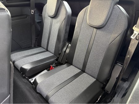 2020 Peugeot 5008 ALLURE 1.5 BLUE HDI €21,950 thumbnail