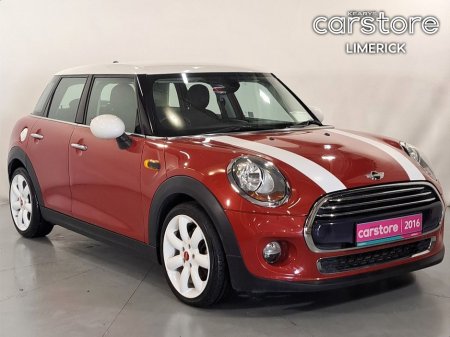 2016 MINI Hatch 1.6 PET AUTO €16,333