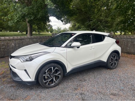 2018 Toyota C-HR SELF CHARGING HYBRID €19,995