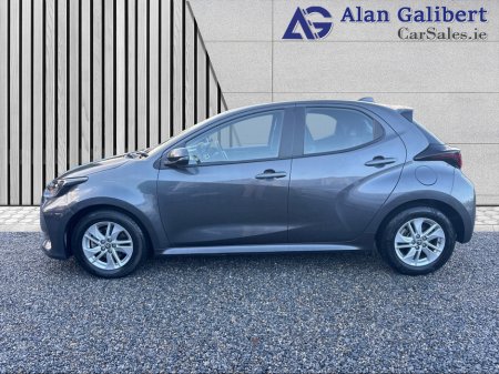 2023 Toyota Yaris 1.5 Petrol HYBRID LUNA €91 €18,995