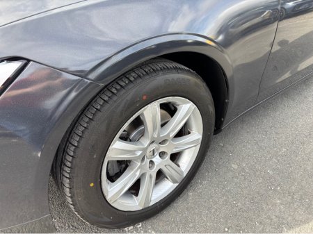 2017 Volvo S90 D4 MOMENTUM GT 4DR AUTO Finance Available own this car from €94 per week €20,999