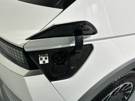 2024 Hyundai Ioniq 5 510 Km's Range 77KWH 241 €36,800 thumbnail
