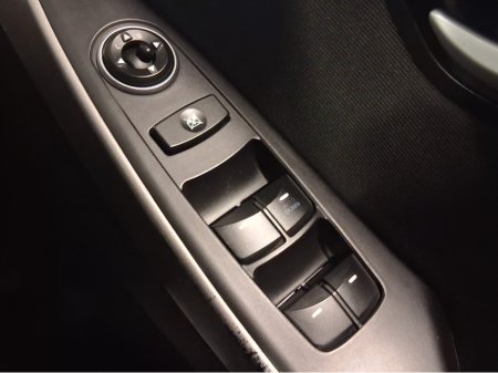 2015 Hyundai i30 BLUETOOTH - CRUISE CONTROL €8,995 thumbnail