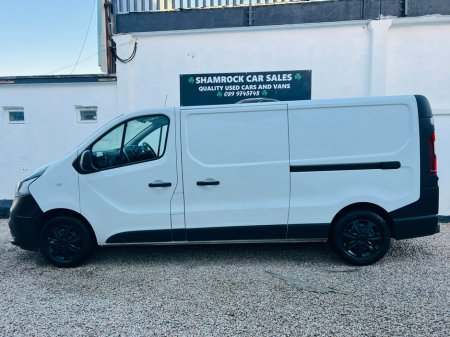 2021 Nissan NV300  €13,450