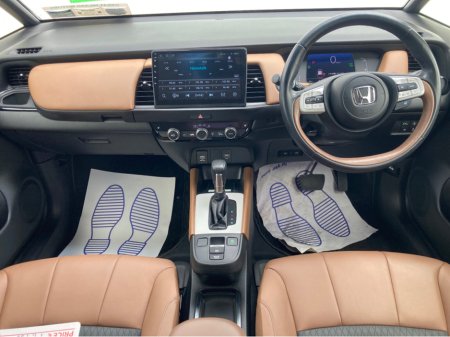 2020 Honda Fit 1.5i Petrol Hybrid Automatic Luxe Model €19,950 thumbnail