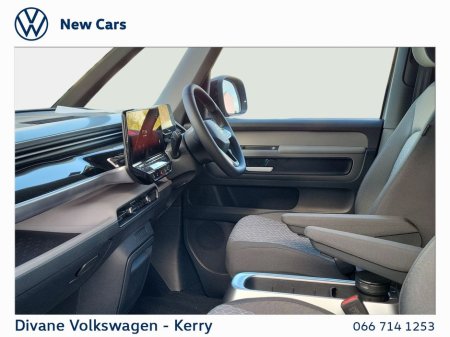 2025 Volkswagen ID.Buzz 7 SEATER STYLE 286HP 86kWh BATTERY 461KM RANGE €73,800