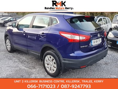 2014 Nissan Qashqai 1.2 PET XE 4DR €7,900