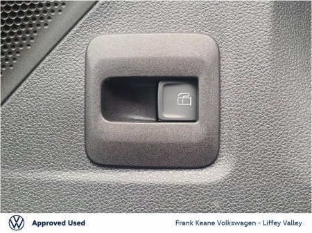 2024 Volkswagen Tiguan R-LINE AUTO 1.5 PHEV 204HP *PLUG IN HYBRID* *UP TO 100KM EV* *PETROL HYBRID* *REAR VIEW CAMERA* *HEATED SEATS* *PCP FINANCE AVAILABLE* €49,895 thumbnail