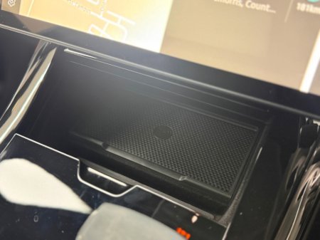 2024 Land Rover Range Rover Sport DYNAMIC P460E €112,990 thumbnail