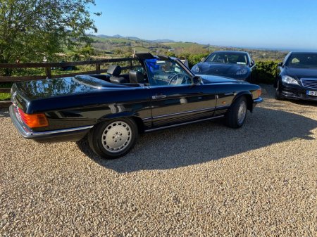 1989 Mercedes-Benz 300 2DR A €33,950