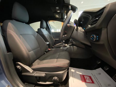 2021 Ford Focus 1.5L EcoBlue 120PS ST-Line €25,950 thumbnail