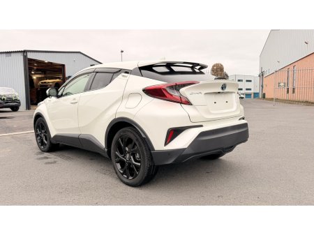 2019 Toyota C-HR 1.8 HYBRID LUNA €22,499 thumbnail