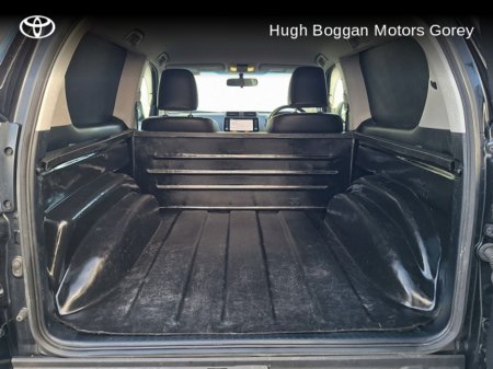 2024 Toyota Landcruiser SWB GX AUTO €57,950 thumbnail