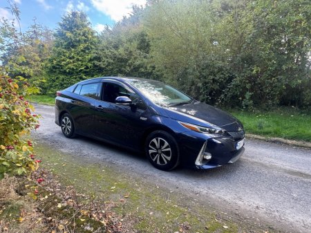 2020 Toyota Prius 1.8 PLUG IN HYBRID