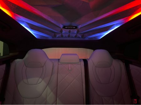 2024 BMW XM 50E PHEV AUTO MEGA SPEC €124,950 thumbnail