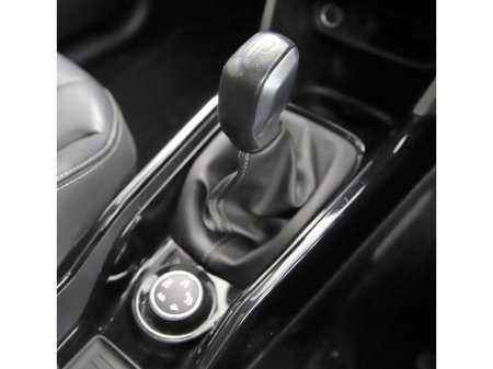 2018 Peugeot 2008 1.6 BLUE HDI 100BHP ALLURE 5SPD *HALF LEATHER*PANORAMIC ROOF* €12,890 thumbnail