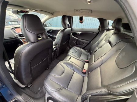 2018 Volvo V40 D4 INSCRIPTION - 2.0L DIESEL - AUTO - 12M WARRANTY - CAR: 1615 €14,950 thumbnail