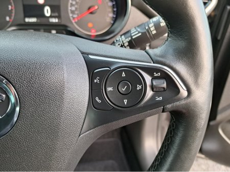 2022 Opel Crossland ULTIMATE 1.2TURBO 130BHP **LEATHER/SUEDE INTERIOR** €19,950 thumbnail