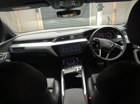 2022 Audi e-tron S LINE 55 QUATTRO SPORTBACK // 95 KwH BATTERY €34,950