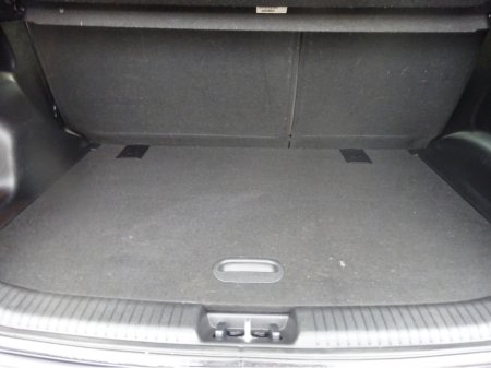 2015 Kia Venga 4DR €8,995 thumbnail