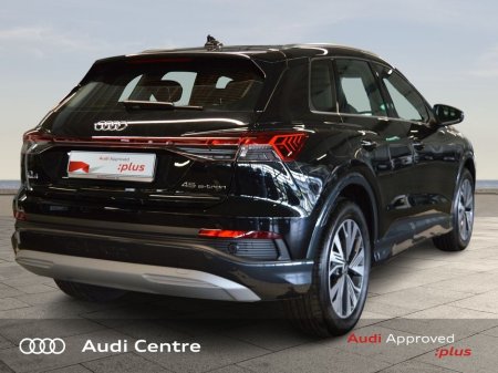 2025 Audi Q4 e-tron 45 Sport Price new was € 59,980 €53,499