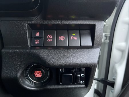 2025 Suzuki Jimny SIERRA 4 SEAT AUTOMATIC 1.5 PETROL  //HIGH SPEC//BRAND NEW//DELIVERY MILES//HEATED SEATS//KEYLESS ENTRY// €37,950 thumbnail