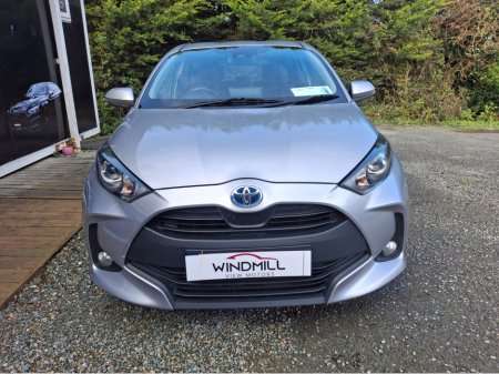 2022 Toyota Yaris HYBRID LUNA AUTO 4DR €15,950
