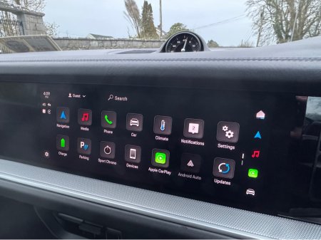 2024 Porsche Cayenne 3.0 V6 E-HYBRID AUTO==HUGE SPEC==COST €153K NEW== €116,950 thumbnail