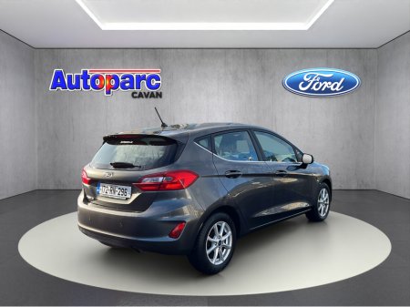2017 Ford Fiesta TITANIUM 1.1 85PS 5M 4DR €10,900