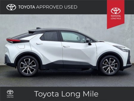 2025 Toyota C-HR (252-D-Zero KM)1.8 Hybrid Sport + 5dr €40,949