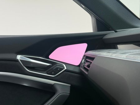 2023 Audi e-tron 55 VORSPRUNG QUATTRO €59,990 thumbnail