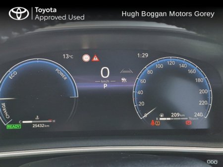 2024 Toyota Corolla Cross CROSS 1.8 LUNA €37,950 thumbnail